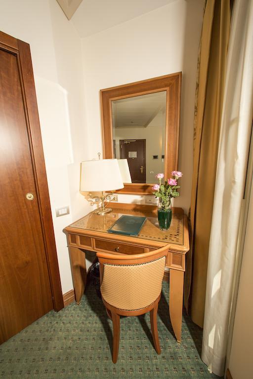 Sunrise Hotel Rzym Zewnętrze zdjęcie