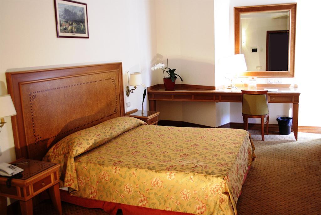 Sunrise Hotel Rzym Zewnętrze zdjęcie